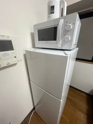 冷蔵庫、電子レンジ、ケトル付き♪