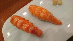 鮨 小森まで徒歩1分