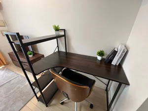 デスク・チェアも完備♪