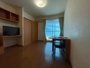 和歌山県のマンスリーマンション・ウィークリーマンション「レオパレスなぐさ 105(No.484410)」メイン画像