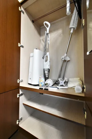 掃除機・空気清浄機・コロコロなどあり! 収納スペースとしてもご活用ください!