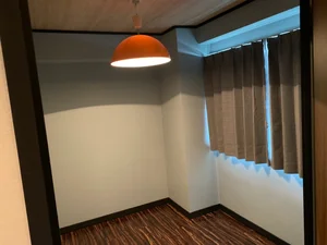 KマンスリーJR福井駅前の洋室です