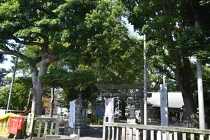 横割八幡宮