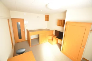 高岡駅（富山県）のマンスリーマンション・ウィークリーマンション「レオパレス八丁道Ａ 205(No.485790)」メイン画像