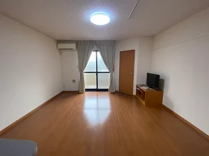 金沢市立病院周辺のマンスリーマンション・ウィークリーマンション「レオパレス糸田橋ライングリュン 110(No.486033)」メイン画像