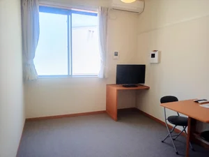 のマンスリーマンション・ウィークリーマンション「レオパレスユーアイ 212(No.487202)」メイン画像