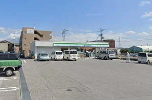 ★ファミリーマート 長浜柳町店まで徒歩18分、1.4kｍ。