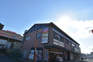 らいおん丸 近江八幡店まで徒歩9分、700ｍ。