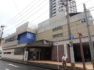 かつらクリニックまで徒歩15分、1.0km