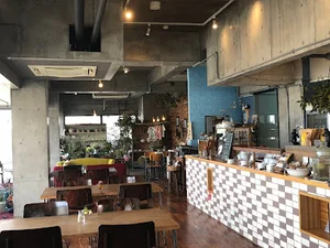 Aviewまで徒歩2分、130m