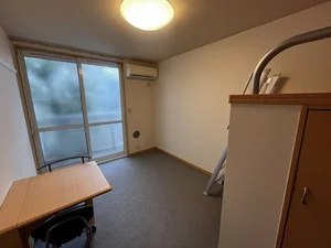 のマンスリーマンション・ウィークリーマンション「レオパレスラ　ピアンタ都立家政 307(No.489315)」メイン画像