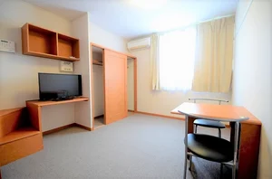 香川県のマンスリーマンション・ウィークリーマンション「レオパレスｐｉｎｅ　ｃｒｅｓｔ 201(No.514096)」メイン画像