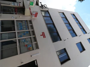 鹿児島上之園郵便局まで徒歩10分、700m