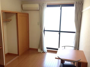 山梨大学医学部キャンパス周辺のマンスリーマンション・ウィークリーマンション「レオパレスサンフラワー甲府昭和 104(No.534908)」メイン画像
