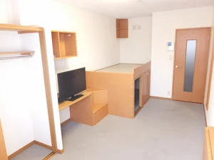 新潟県のマンスリーマンション・ウィークリーマンション「レオパレスいずみ 202(No.534970)」メイン画像