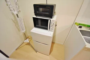 冷蔵庫も完備なので自炊や料理に最適♪長期の出張にお勧め★岐阜市ウィークリーマンションの人気物件♪【格安】