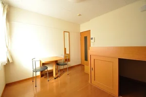 高岡市のマンスリーマンション・ウィークリーマンション「レオパレスロイヤルガーデン内免 103(No.541927)」メイン画像