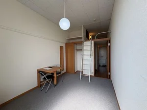 のマンスリーマンション・ウィークリーマンション「レオパレススラップ赤池 207(No.543189)」メイン画像