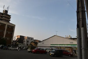 ファミリーマート 熊本本荘４丁目店