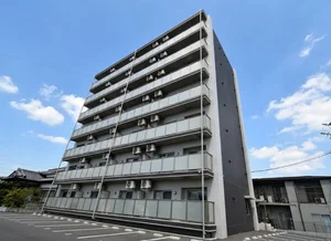 オートロック付・防犯カメラ付き！