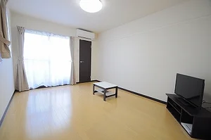 木津川駅（大阪府）のマンスリーマンション・ウィークリーマンション「レオネクスト里 102(No.544781)」メイン画像