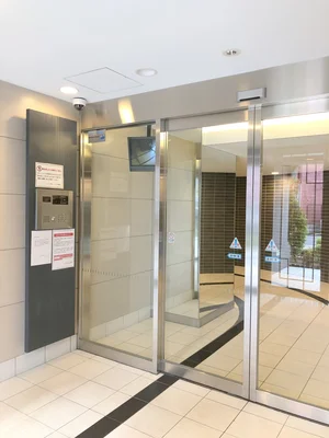 シンプルなエントランス♪