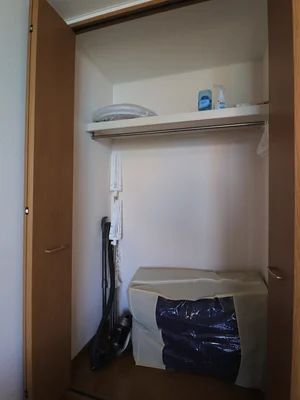 収納スペース有　備品類が収納してあります　ぜひご利用ください！