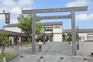 JR伊勢市駅まで徒歩5分、400m。