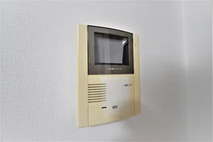 モニターフォン完備なのでお子様や女性のご利用でも安心ですね♪三重県伊勢市ウィークリーマンションの人気物件♪