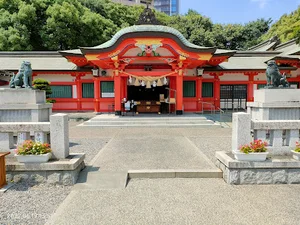 金神社まで徒歩13分