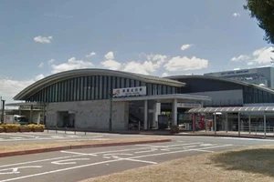 美濃太田駅まで徒歩5分、400ｍ。