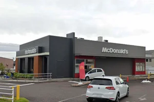 マクドナルド ２４８美濃加茂店まで徒歩15分、1.1km。