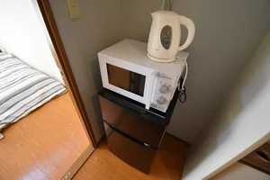 冷蔵庫も完備なので自炊や料理に最適♪長期の出張にお勧め★岐阜市ウィークリーマンションの人気物件♪【格安】