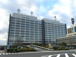 岐阜県庁まで車で11分。