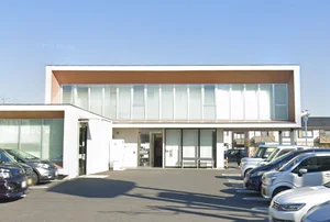 しろにし薬局まで徒歩7分、500ｍ。