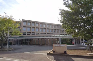 坂井市立三国病院まで徒歩21分、1.6km。