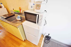 【家電画像】テレビ、洗濯機、冷蔵庫は完備♪岐阜市ウィークリーマンションの標準設備で追加料金0円♪人気の理由がここにあります。