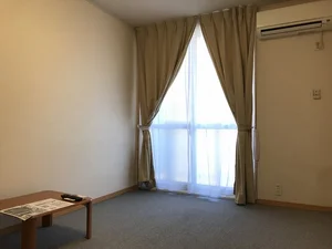 のマンスリーマンション・ウィークリーマンション「レオパレスファーストコートユウ 203(No.554341)」メイン画像