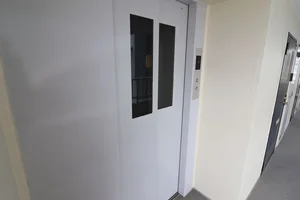 エレベーター付き