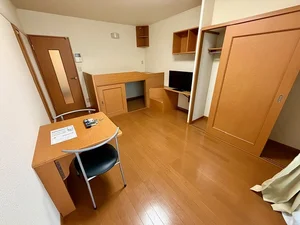 のマンスリーマンション・ウィークリーマンション「レオパレス源池 201(No.564231)」メイン画像