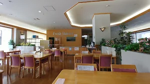 レストランビアンモールまで徒歩15分