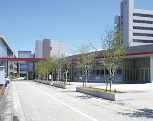 富山県立大学富山キャンパス（看護学部）まで徒歩15分