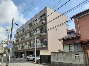 のマンスリーマンション・ウィークリーマンション「レオパレスＡＮＮＥＸ　ＨＩＹＯＳＨＩ 303(No.577491)」メイン画像