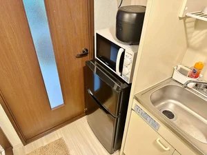 【家電画像】テレビ、洗濯機、冷蔵庫は完備♪滋賀近江八幡ウィークリーマンションの標準設備で追加料金0円♪人気の理由がここにあります。