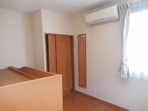 蒲須坂駅（栃木県）のマンスリーマンション・ウィークリーマンション「レオパレスポポラーレ 109(No.590682)」メイン画像