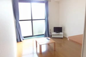 群馬県のマンスリーマンション・ウィークリーマンション「レオパレスＨＡＰＰＹ　ＩＳＬＡＮＤ　Ⅱ 102(No.594044)」メイン画像