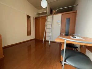 のマンスリーマンション・ウィークリーマンション「レオパレス国母 108(No.603060)」メイン画像