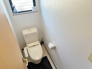【バストイレ別】ホテルと違い嬉しいセパレート♪三重県津市ウィークリーマンションではお客様のご意見をどんどん反映させていきたいと考えてます♪些細な事も是非お申し付けください。