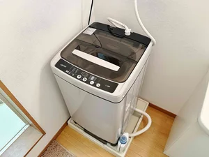 独立洗面台、洗濯機も完備‼タオル、ドライヤー、歯ブラシ、ボディタオルも揃えてるのは鈴鹿市マンスリーマンションだけ♪