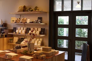 ダンデライオン・チョコレート ショップ＆カフェ伊勢外宮まで徒歩14分